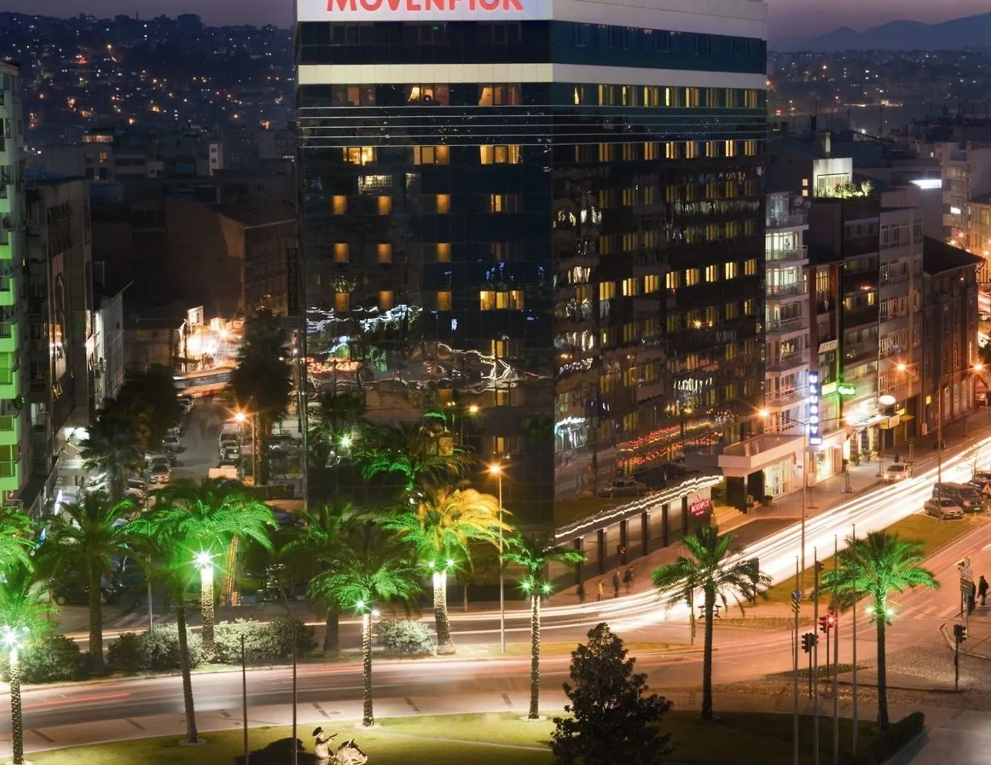 Moevenpick Hotel Измир